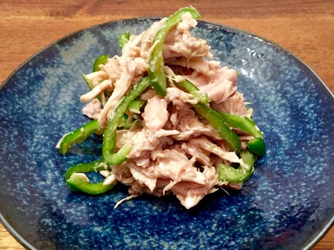 醤油麹で☆茹で鶏とピーマンの醤油麹和え
